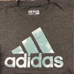 Adidas tee